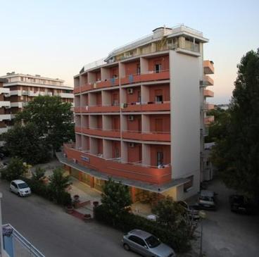 Hotel Marcus Cesenatico Exterior photo
