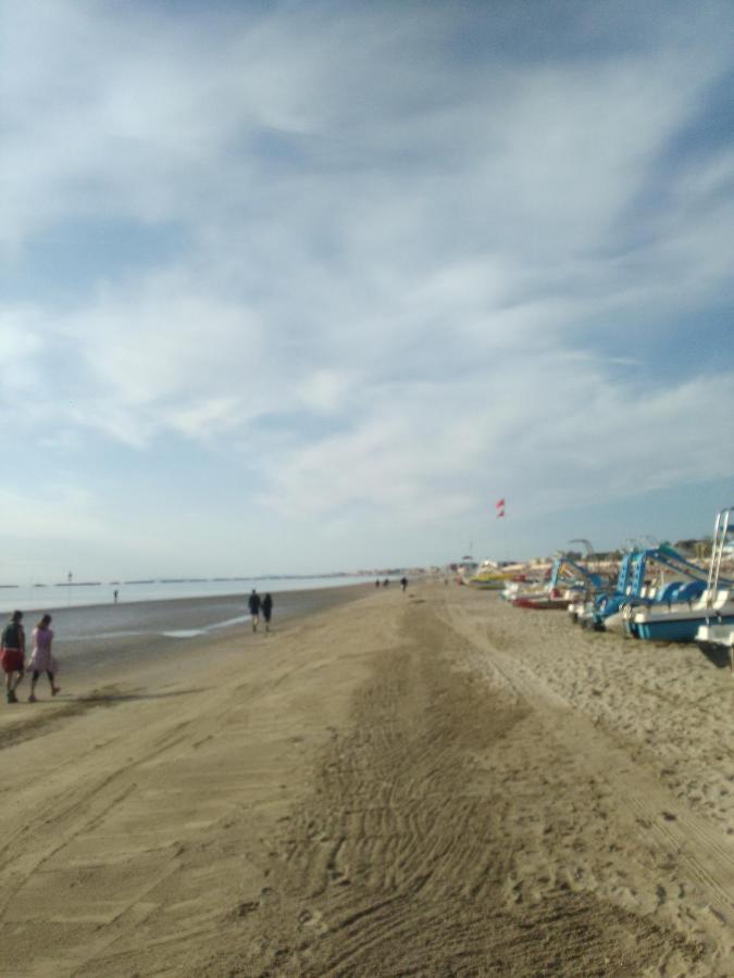 Hotel Marcus Cesenatico Exterior photo